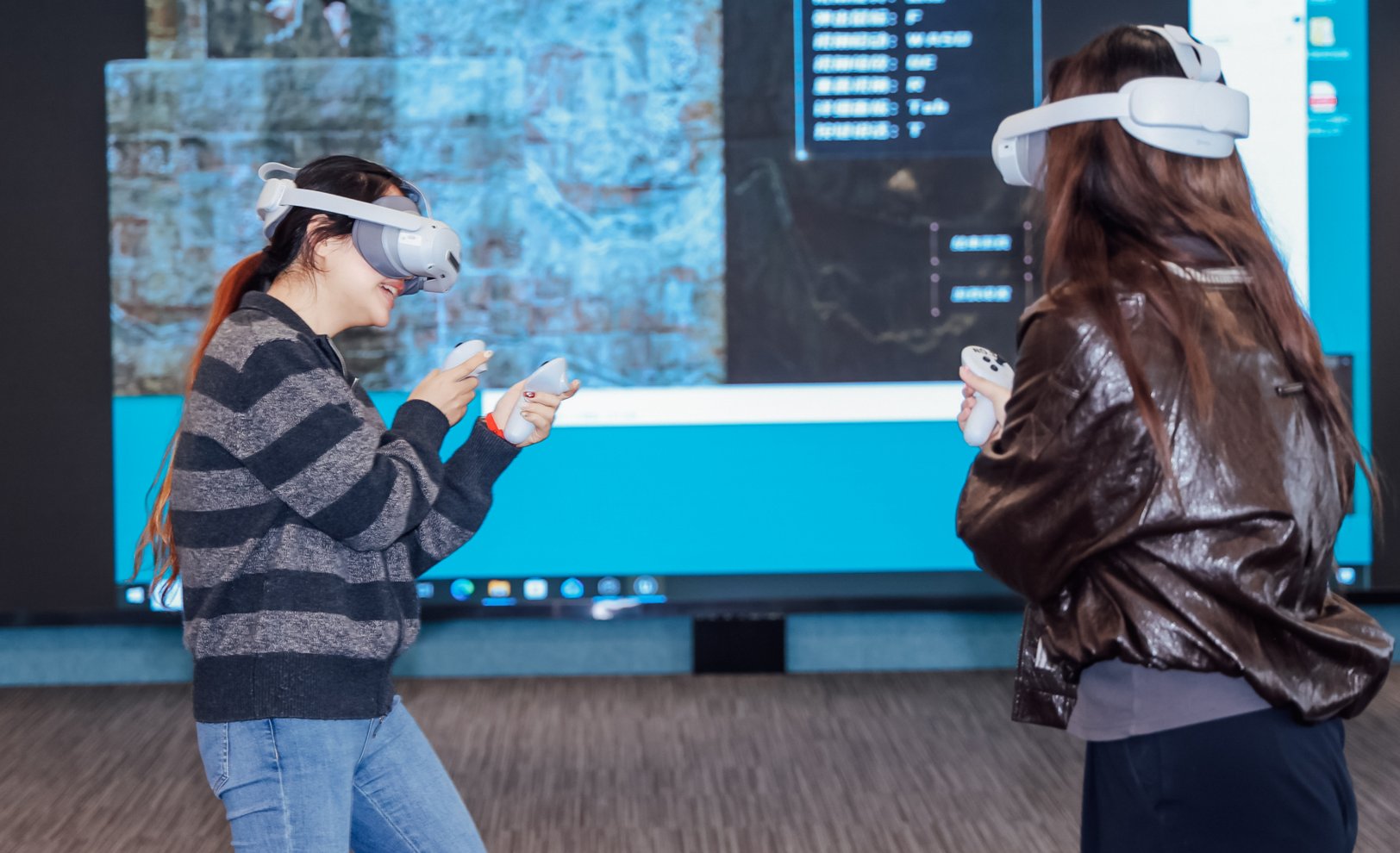 VR 多人互动游戏体验 4